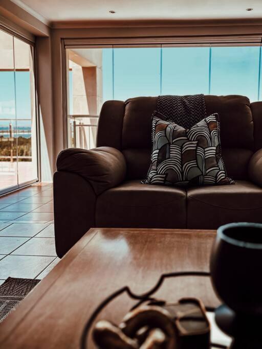 X7 -Goose Valley-Ocean Views Плеттенберг-Бей Экстерьер фото