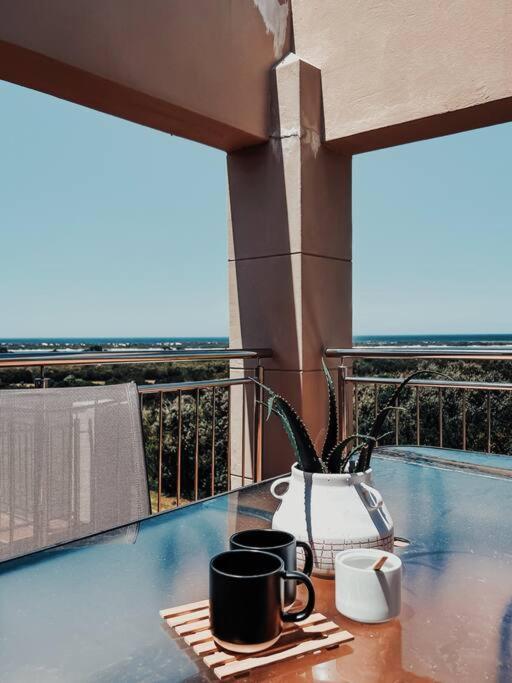 X7 -Goose Valley-Ocean Views Плеттенберг-Бей Экстерьер фото